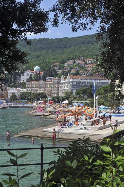 Apartment Romana Opatija Værelse billede